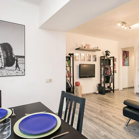 Apartamento Baba L’Hospitalet de Llobregat Exterior foto