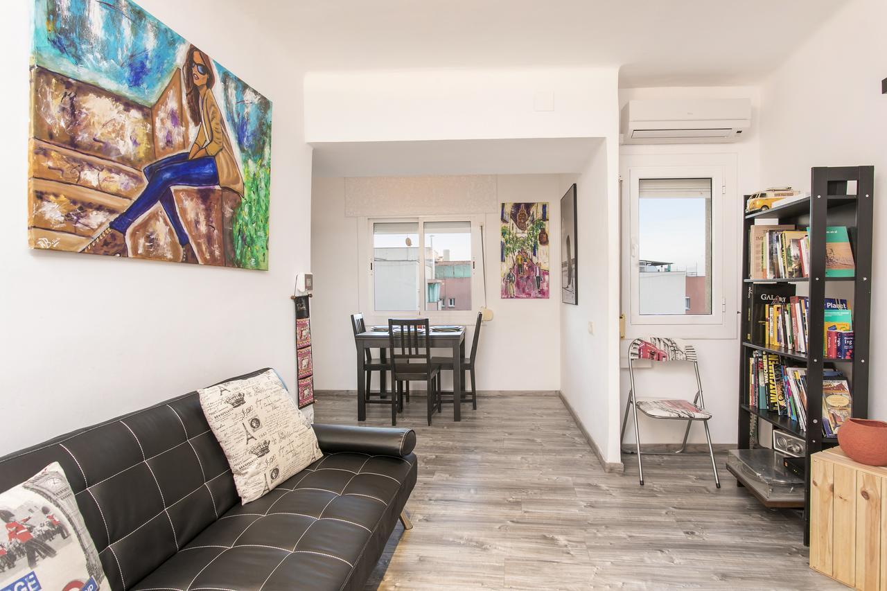 Apartamento Baba L’Hospitalet de Llobregat Exterior foto