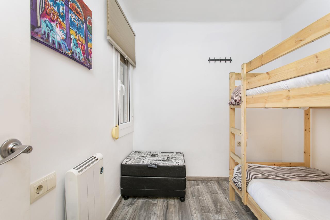 Apartamento Baba L’Hospitalet de Llobregat Exterior foto