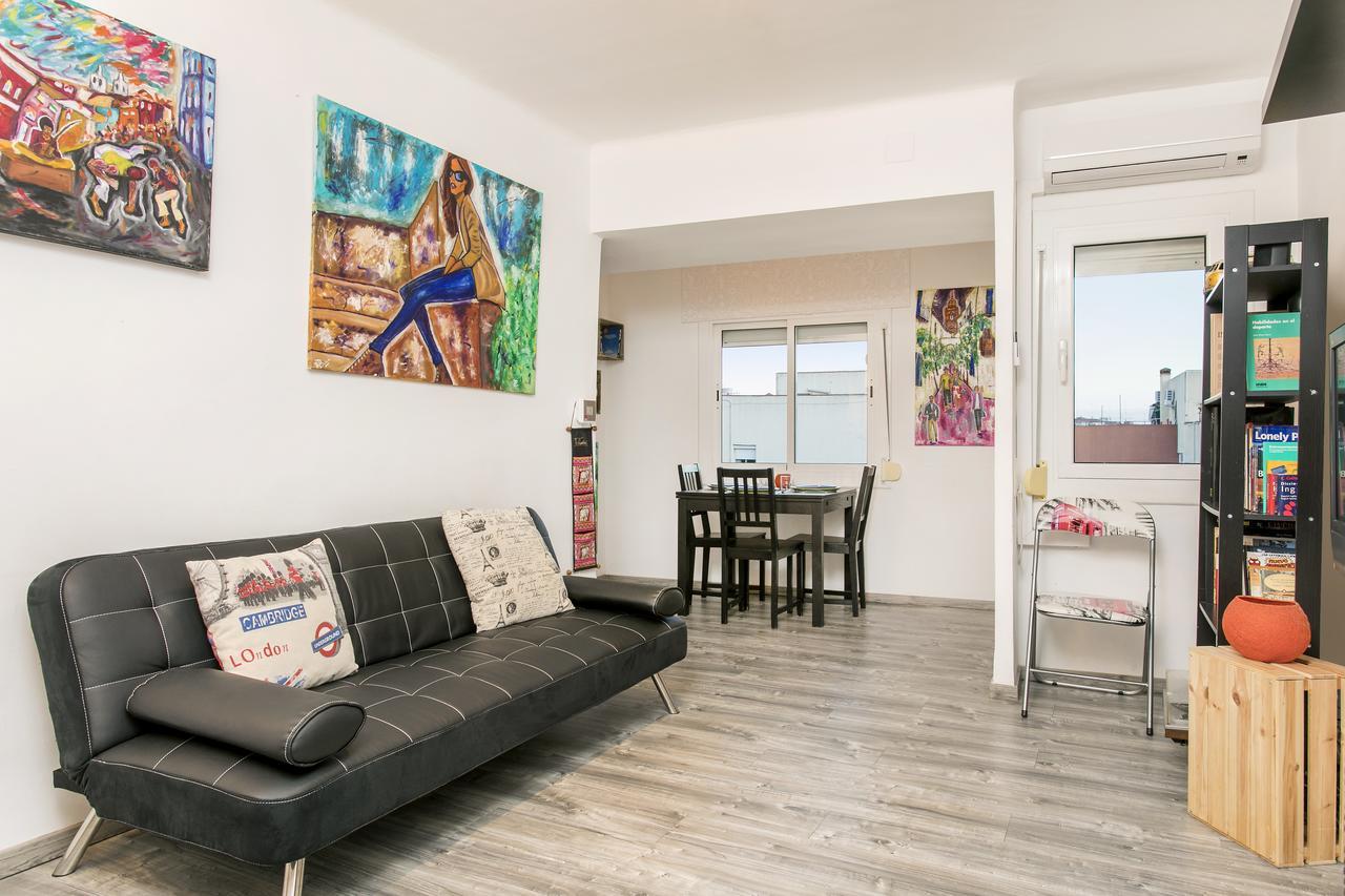 Apartamento Baba L’Hospitalet de Llobregat Exterior foto
